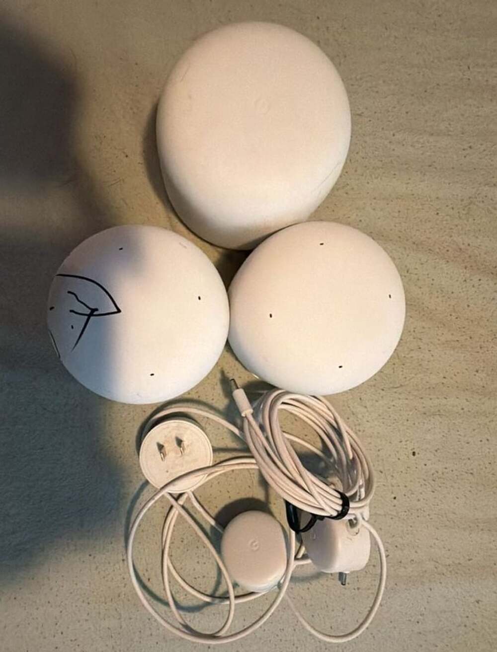 Google Nest Wifi Mesh System Router and Point Pack of 3 Snow